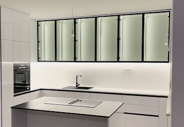 Primjer moderne kuhinje